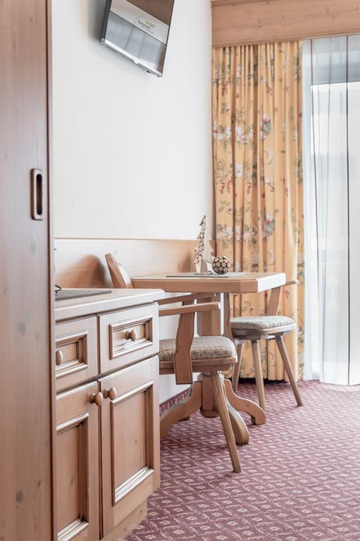 Ferienhaus Apart Sonnzeit Sölden Pokoj fotografie