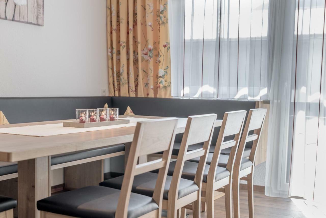 Ferienhaus Apart Sonnzeit Sölden Exteriér fotografie